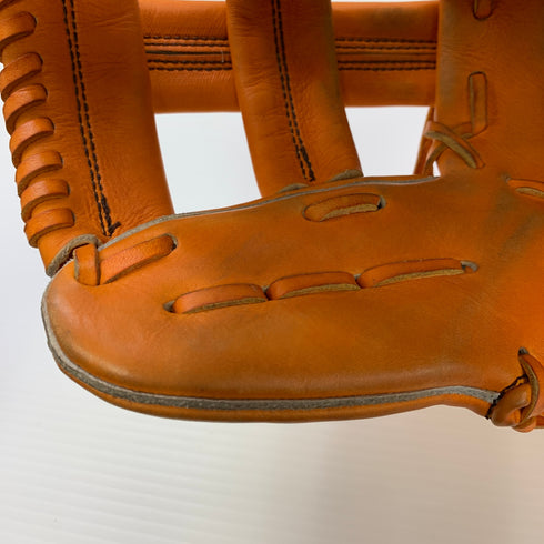 アンダーアーマー Under Armour UA 1341840 軟式 大人 一般 オールラウンド グローブ グラブ 右投げ 中古品 グローブ袋付き 野球 8433
