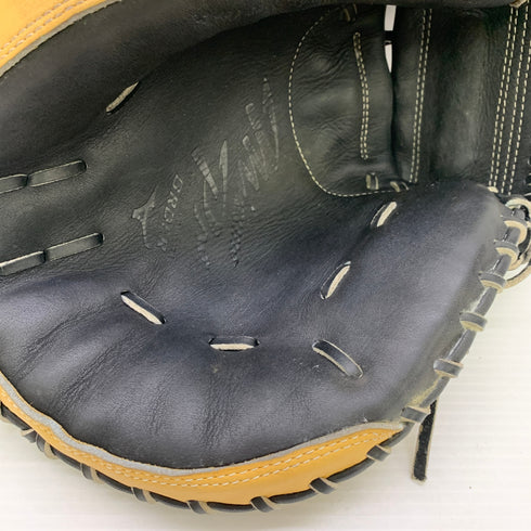 ミズノ MIZUNO ミズノプロ mizunopro 硬式 大人 一般 キャッチャーミット 捕手 グローブ グラブ 右投げ オーダー 中古品 野球 8669