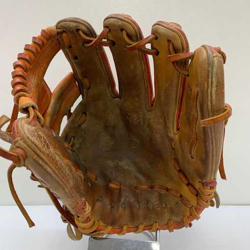 久保田スラッガー KUBOTA SLUGGER 硬式 大人 一般 内野手用 グローブ グラブ 右投げ オーダー 中古品 野球 1057
