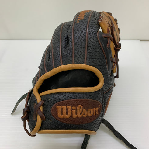 ウィルソン Wilson The Wannabe Hero DUAL 軟式 大人 一般 内野手用 グローブ グラブ 右投げ RHKX2O 中古品 野球 5952