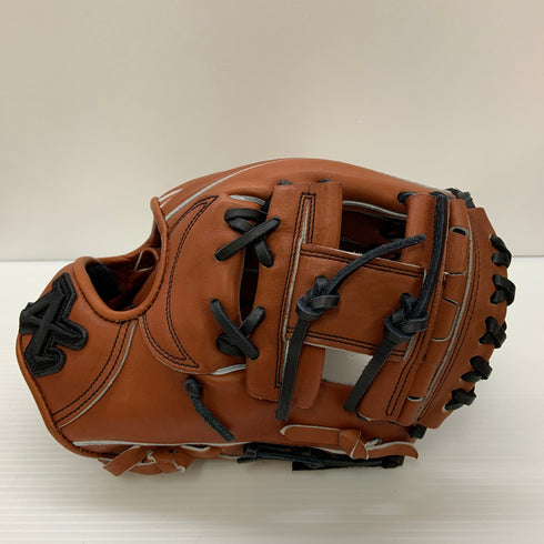 アトムズ ATOMS 内野手用展示会限定 上武職人モデル 硬式 大人 一般 内野手用 グローブ グラブ 右投げ AKG-N20S4 タグ付き 野球 6558