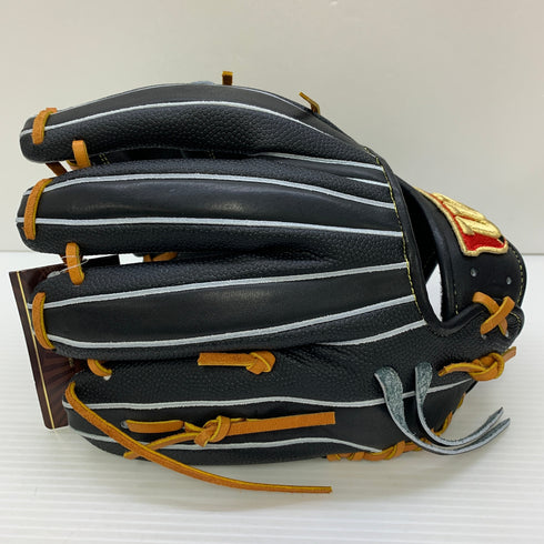 ウィルソン Wilson ウィルソンスタッフ 軟式 大人 一般 内野手用 グローブ グラブ 右投げ WBW100581 タグ付き 野球 7426