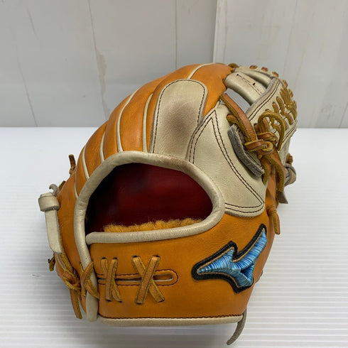 中古品 ミズノ MIZUNO ミズノプロ 軟式 内野手用オーダーグローブ 白 5821