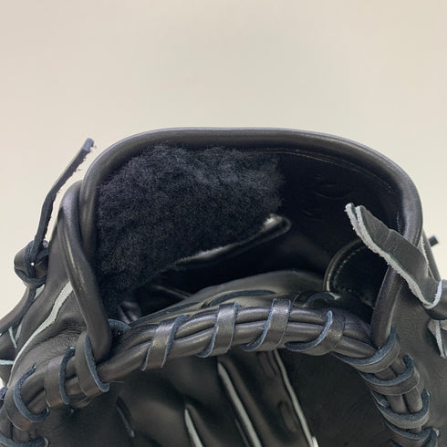 リュウ RYU 硬式 大人 一般 投手用 グローブ ピッチャー グラブ 右投げ KAN型 中古品 グローブ袋付き 野球 6755