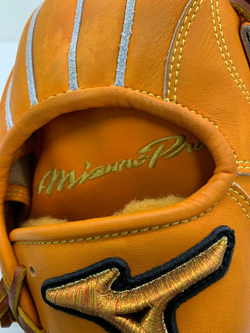 中古品 ミズノ MIZUNO ミズノプロ CRAFTED Edition 硬式 内野手用グローブ 1AJGH32033 5507