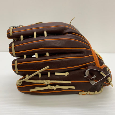 ウィルソン Wilson ウィルソンスタッフ ベア 軟式 大人 一般 外野手用 グローブ グラブ 右投げ RG75 中古品 グローブ袋付き 野球 6716