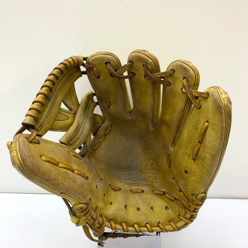 ハイゴールド HI-GOLD 硬式 大人 一般 内野手用 グローブ グラブ 右投げ 中古品 野球 9803