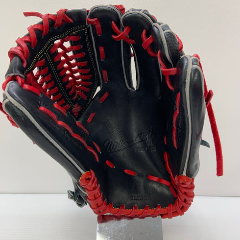 ウィルソン Wilson ウィルソンスタッフ 硬式 大人 一般 内野手用 グローブ グラブ 右投げ 33型 中古品 野球 6562