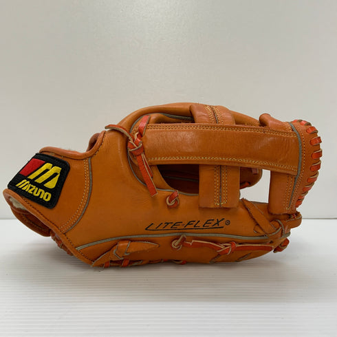 ミズノ MIZUNO ワールドウィン 硬式 大人 一般 内野手用 グローブ グラブ 右投げ 中古品 野球 6577