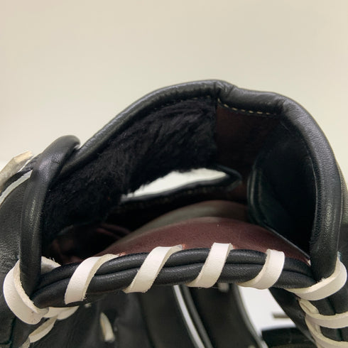 ウィルソン Wilson ウィルソンスタッフ Wilson Staff RWY1723H 軟式 大人 一般 内野手用 グローブ グラブ 右投げ 中古品 野球 9546