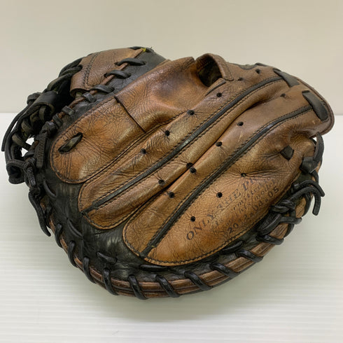 ハタケヤマ HATAKEYAMA 硬式 大人 一般 キャッチャーミット 捕手 グローブ グラブ 右投げ オーダー 中古品 野球 9350