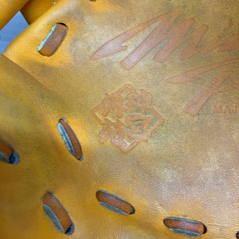 中古品 ミズノ MIZUNO ミズノプロ トレーニンググラブ 1AJGT59000 村上選手仕様 4620