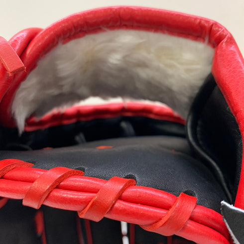 ウィルソン Wilson ワナビーヒーロー 軟式 大人 一般 内野手用 グローブ グラブ 右投げ WTARHU86H タグ付き 野球 7431