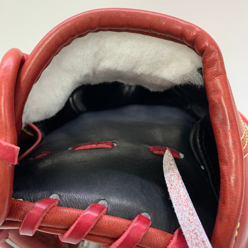 ウィルソン Wilson ウィルソンスタッフ 硬式 大人 一般 投手用 グローブ ピッチャー グラブ 右投げ WBW101047 タグ付き 野球 6487