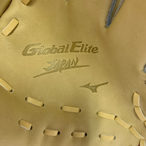 ミズノ MIZUNO グローバルエリート Global Elite 1AJGH30101 硬式 大人 一般 投手用 グローブ ピッチャー グラブ 右投げ タグ付き グローブ袋付き 野球 1141