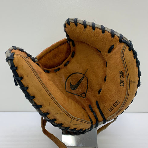 ナイキ NIKE 軟式キャッチャーミット 軟式 大人 一般 キャッチャーミット 捕手 グローブ グラブ 右投げ SDR CMF 中古品 野球 6262
