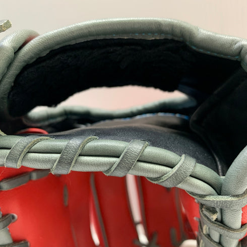ウィルソン Wilson DUALTECHNOLOGY 軟式 大人 一般 内野手用 グローブ グラブ 右投げ 87型 中古品 野球 7264