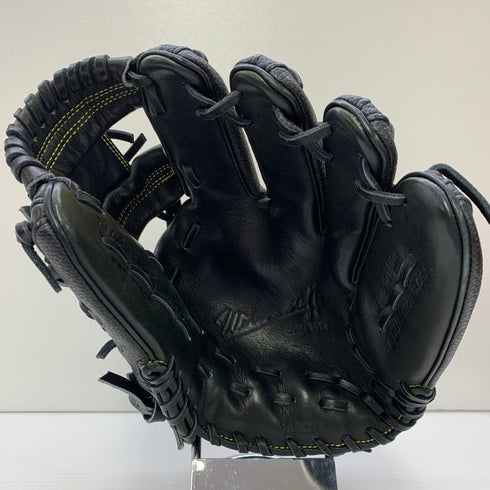 ウィルソン Wilson ウィルソンスタッフ 硬式 大人 一般 内野手用 グローブ グラブ 右投げ WTAHWSD6H 中古品 野球 7184