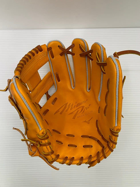 中古品 ミズノ MIZUNO ミズノプロ クラシック 軟式 内野手用グローブ 1AJGR32103 3675