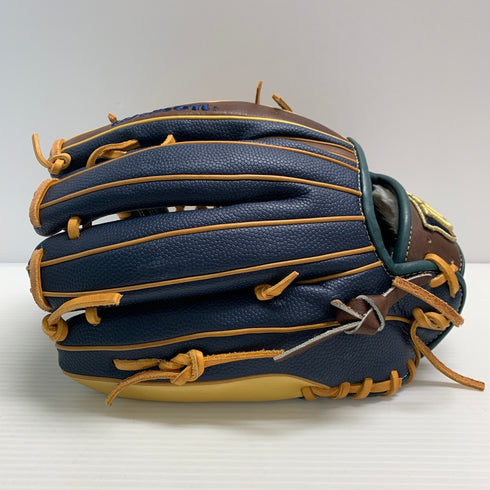 ウィルソン Wilson ワナビーヒーロー 軟式 大人 一般 オールラウンド グローブ グラブ 右投げ RHW95F 中古品 野球 6327