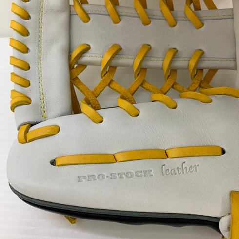 ウィルソン Wilson 軟式 大人 一般 内野手用 グローブ グラブ 右投げ 中古品 グローブ袋付き 野球 1437