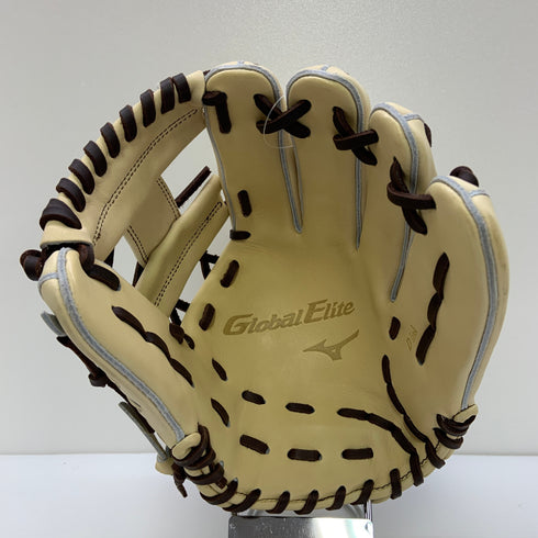 ミズノ MIZUNO グローバルエリート Global Elite 1AJGR32203 軟式 大人 一般 内野手用 グローブ グラブ 右投げ タグ付き 野球 1256