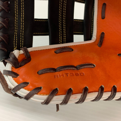 ウィルソン Wilson ワナビーヒーロー 軟式 大人 一般 ファーストミット 一塁手 グローブ グラブ 右投げ RHT36D 中古品 野球 6231