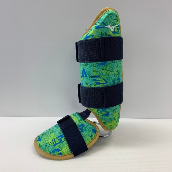 ミズノ MIZUNO ミズノプロ フットガード 右足左打者用 2025セレクションモデル ブルー グリーン×ゴールド 硬式 軟式 野球 ソフトボール 1DJLG026 4249