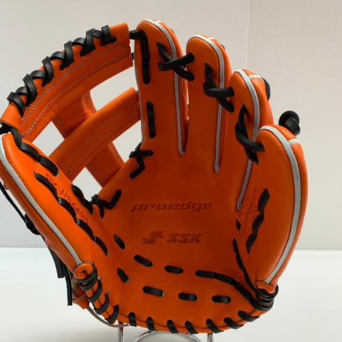 エスエスケイ SSK 硬式 大人 一般 内野手用 グローブ グラブ 右投げ PKW84425 タグ付き グローブ袋付き 野球 8341