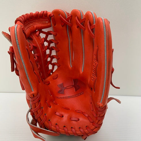 中古品 アンダーアーマー UNDER ARMOUR 軟式 外野手用グローブ QBB0253 5678
