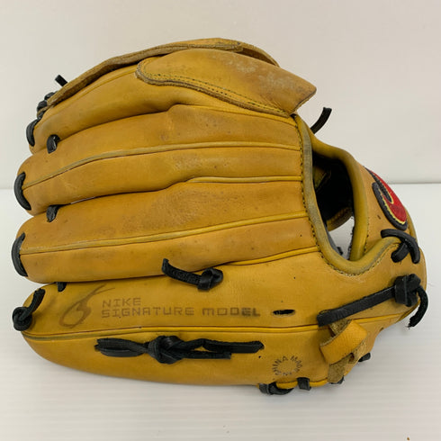 ナイキ NIKE シグネチャーモデル MATSUZAKA 軟式 大人 一般 投手用 グローブ ピッチャー グラブ 右投げ 中古品 野球 9660