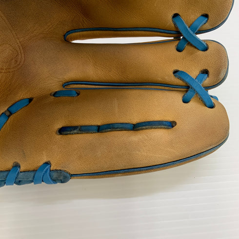 ウィルソン Wilson A2000 硬式 大人 一般 内野手用 グローブ グラブ 右投げ 中古品 野球 6031