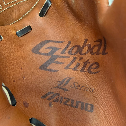 ミズノ MIZUNO グローバルエリート Global Elite W16063 硬式 大人 一般 内野手用 グローブ グラブ 右投げ 中古品 野球 9595