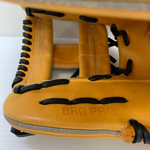 久保田スラッガー KUBOTA SLUGGER BRGPRO 硬式 大人 一般 内野手用 グローブ グラブ 右投げ オーダー 中古品 グローブ袋付き 野球 9772