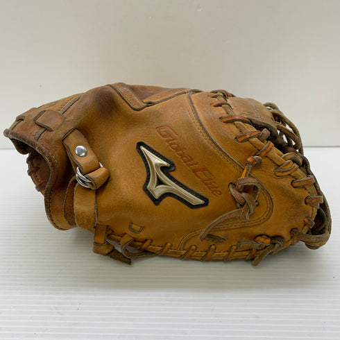ミズノ MIZUNO グローバルエリート 硬式 大人 一般 キャッチャーミット 捕手 グローブ グラブ 右投げ 1AJGH18300 中古品 野球 8167