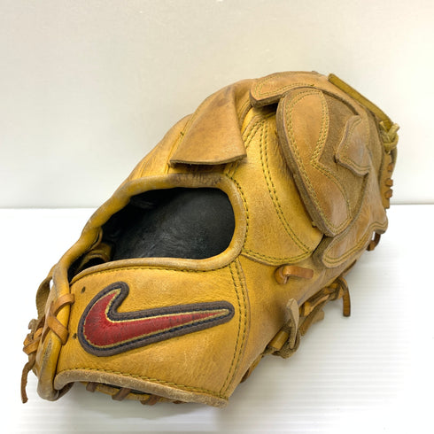 ナイキ NIKE SIGNATURE MODEL MATSUZAKA 松坂型 軟式 大人 一般 投手用 グローブ ピッチャー グラブ 右投げ 中古品 野球 1202