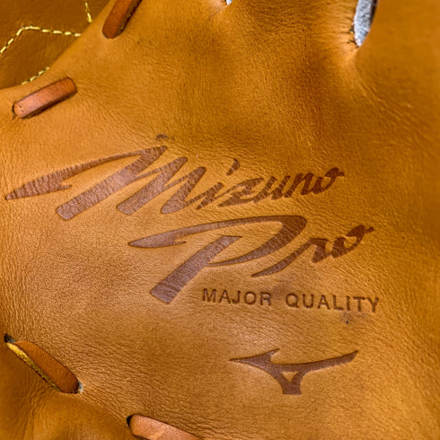 ミズノ MIZUNO ミズノプロ 硬式 大人 一般 投手用 グローブ ピッチャー グラブ 右投げ 1AJGH10601 タグ付き 野球 6139