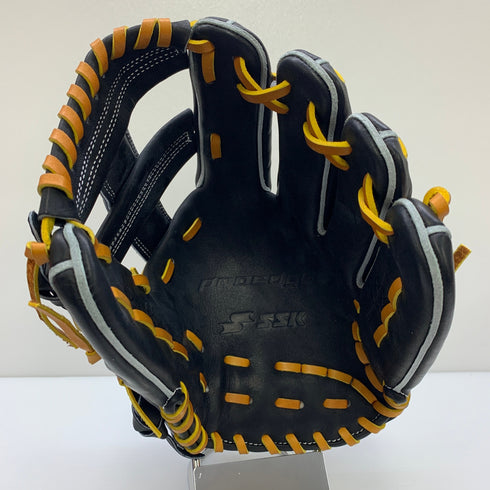 エスエスケイ SSK プロエッジ 硬式 大人 一般 内野手用 グローブ グラブ 右投げ PKB761 中古品 野球 8277