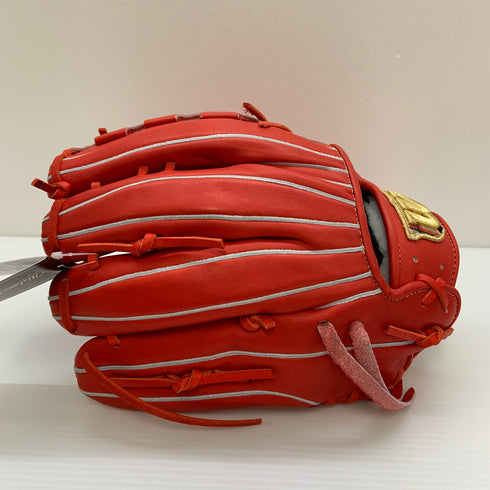 ウィルソン Wilson ウィルソンスタッフ Wilson Staff WBW103243 硬式 大人 一般 投手用 グローブ ピッチャー グラブ 右投げ タグ付き 野球 8488