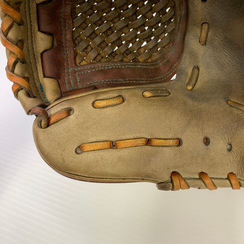 久保田スラッガー KUBOTA SLUGGER 軟式 大人 一般 内野手用 グローブ グラブ 右投げ 中古品 グローブ袋付き 野球 8321