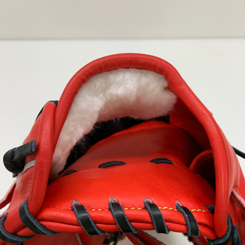 ウィルソン Wilson ウィルソンスタッフ 硬式 大人 一般 外野手用 グローブ グラブ 右投げ WBW101069 タグ付き 野球 6700