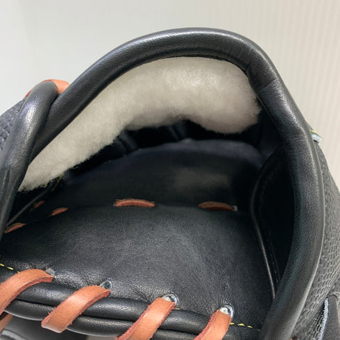 ウィルソン Wilson ウィルソンスタッフ 硬式 大人 一般 内野手用 グローブ グラブ 右投げ WBW101705 タグ付き 野球 7233