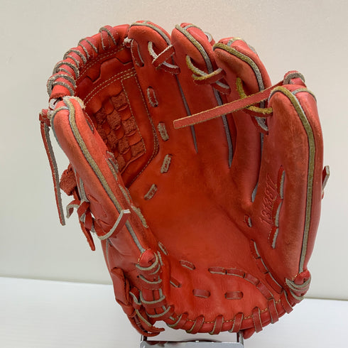 アンダーアーマー Under Armour UA 1313817 軟式 大人 一般 オールラウンド グローブ グラブ 右投げ 中古品 野球 1361