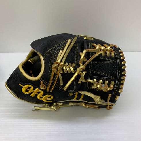ワンオブジアンサー 硬式 大人 一般 投手用 グローブ ピッチャー グラブ 右投げ 中古品 グローブ袋付き 野球 6055