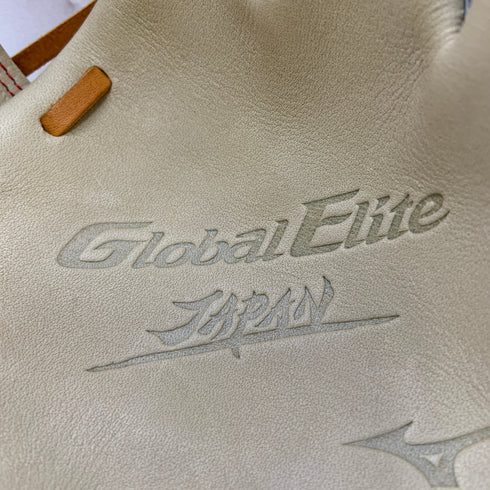 ミズノ MIZUNO グローバルエリート JAPAN 硬式 大人 一般 内野手用 グローブ グラブ 右投げ 1AJGH32303 タグ付き 野球 7851