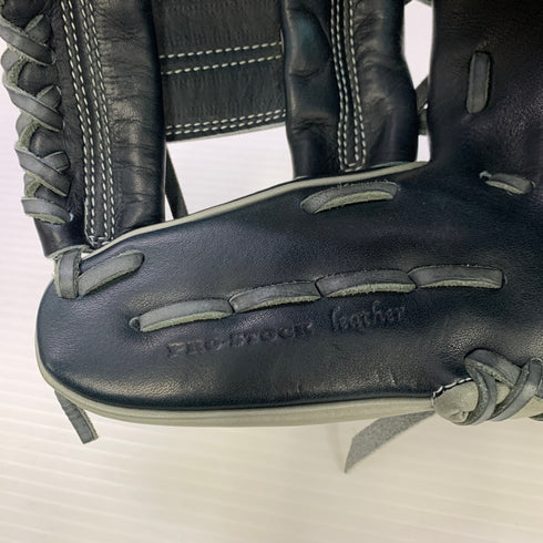 ウィルソン Wilson ウィルソンベア 硬式 大人 一般 内野手用 グローブ グラブ 右投げ オーダー 中古品 野球 7146