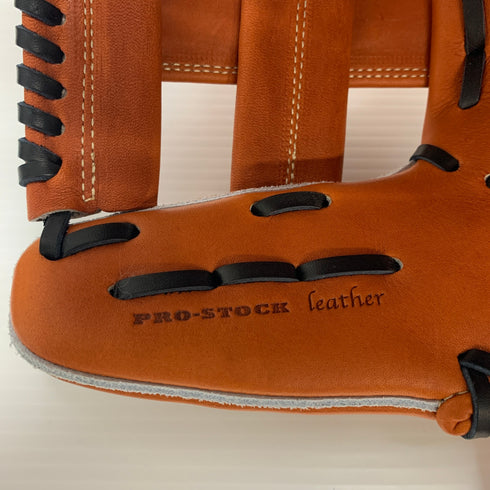 ウィルソン Wilson ウィルソンスタッフ 硬式 大人 一般 内野手用 グローブ グラブ 右投げ WBW102895 タグ付き グローブ袋付き 野球 8298