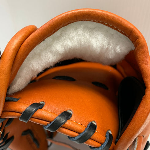 ウィルソン Wilson ウィルソンスタッフ 硬式 大人 一般 内野手用 グローブ グラブ 右投げ WBW102910 タグ付き 野球 7028