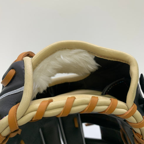 ミズノ MIZUNO グローバルエリート ソフトボール用 大人 一般 内野手用 グローブ グラブ 右投げ 1AJGS32313 タグ付き 野球 6118