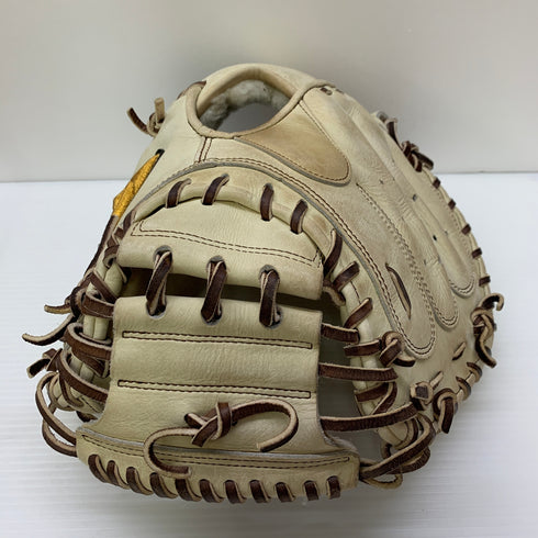 ミズノ MIZUNO ミズノプロ 軟式 大人 一般 キャッチャーミット 捕手 グローブ グラブ 右投げ 1AJCR27210 中古品 野球 6071